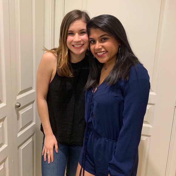 Meet your Posher, Ashley - Picture 2 of 2